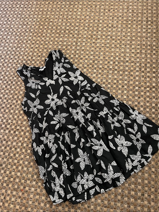 Steve Madden Dresses & Skirts - Steve Madden Med Black Floral Print Summer Dress
